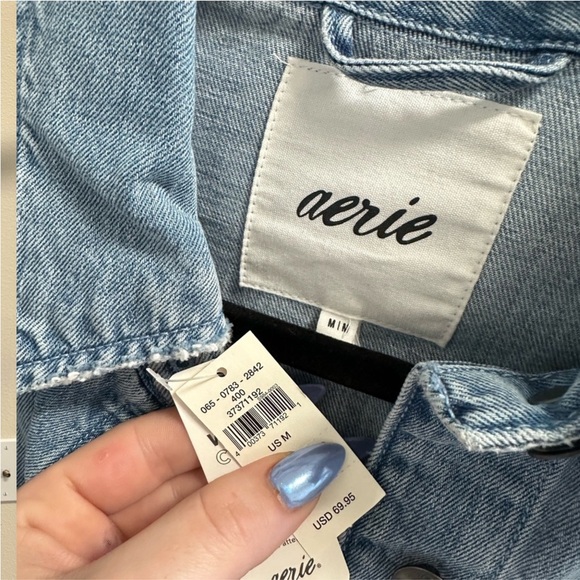 Aerie Cropped Denim Jacket - Light Wash (New With Tags) M - Picture 3 of 3